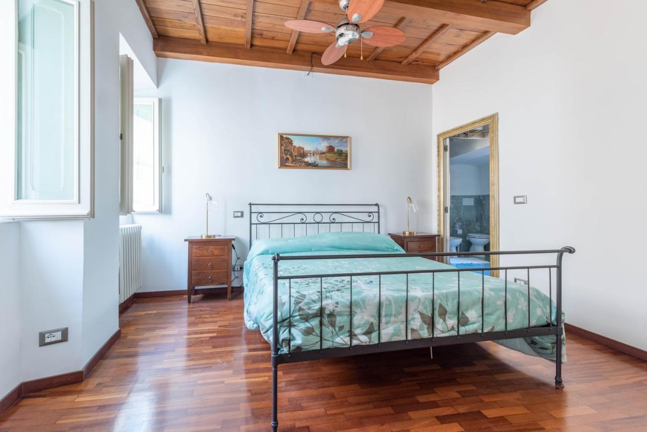 Apartment Bijoux Mario De Fiori Stayinrome Rom